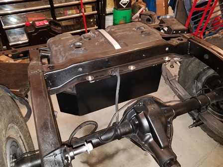 Tank and skid plate test fitting